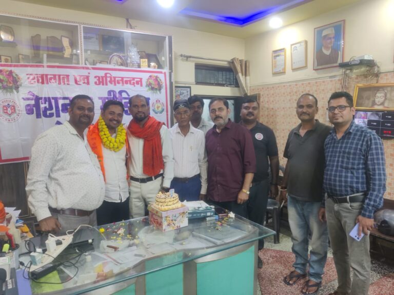 नेशनल मीडिया प्रेस क्लब के प्रदेश मंत्री कृष्णा शर्मा का संगठन कार्यालय में धूमधाम से मनाया गया जन्मदिवस